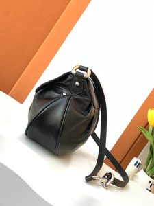 Louis Vuitton Sunset Vib Handbag M12192