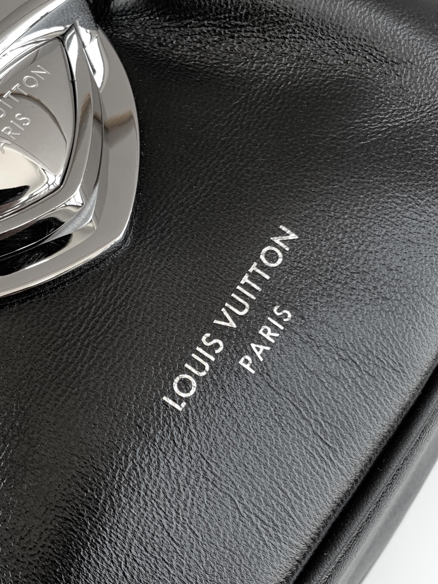 Louis Vuitton Sunset Vib Handbag M12192