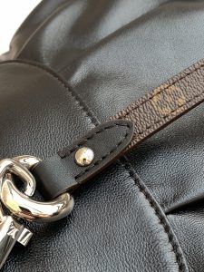 Louis Vuitton Sunset Vib Handbag M12192