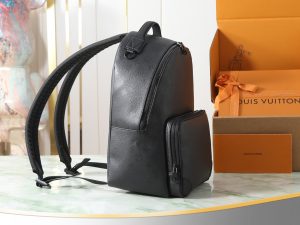 Louis Vuitton Discovery Cargo Backpack M26765