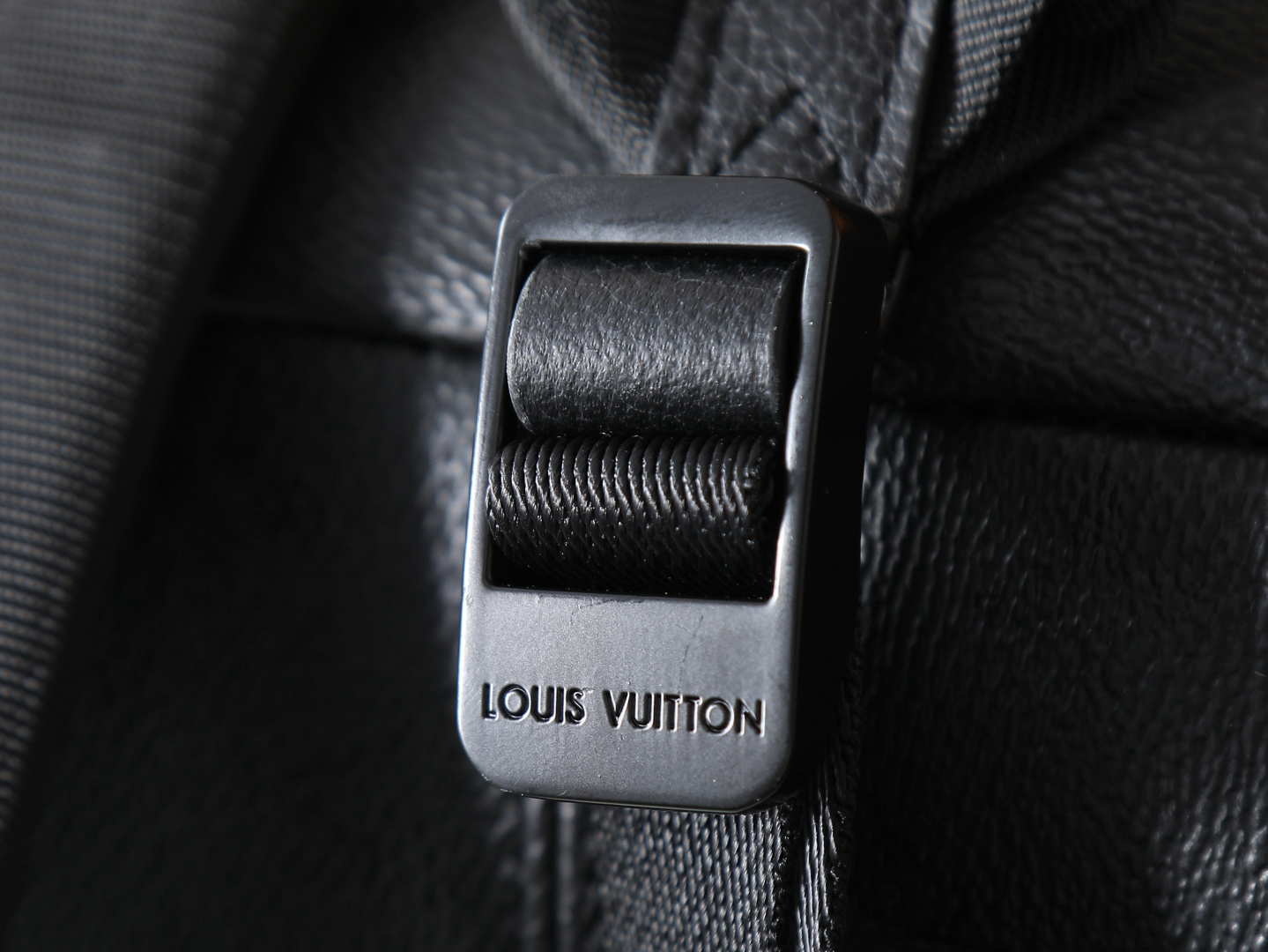 Louis Vuitton Discovery Cargo Backpack M26765