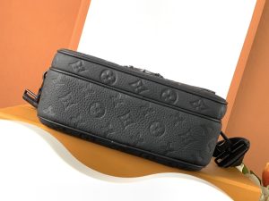 Louis Vuitton S Lock Messenger Bag M58489 in Grey