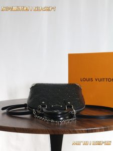 Louis Vuitton Alma BB Handbag M27812