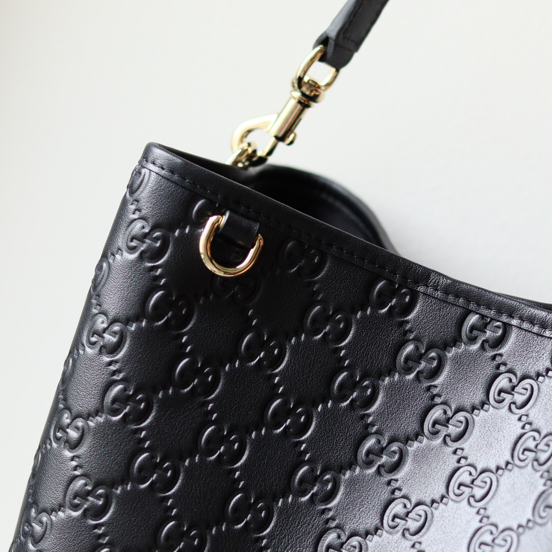 Gucci GG Emblem Bucket Bag 815103 in Black