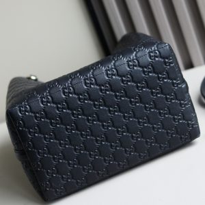 Gucci GG Emblem Bucket Bag 815103 in Black