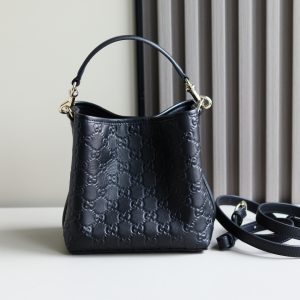 Gucci Tote Bag 815118 in Black