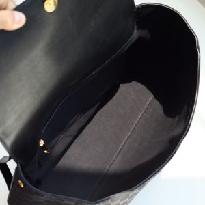 Gucci Generation Handbag 875019 in Black
