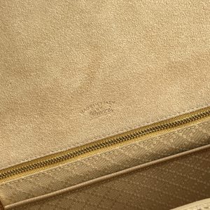 Gucci Generation Handbag 875018 in Beige