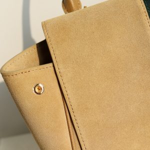 Gucci Generation Handbag 875018 in Beige