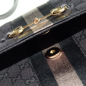 Gucci Handbag 875018