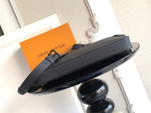 Louis Vuitton Briefcase M15258