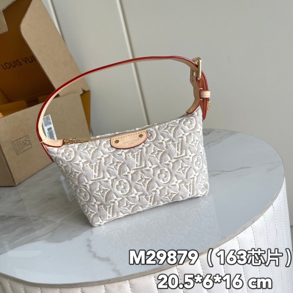 Louis Vuitton Mini Moon Shoulder Bag M29879 in Denim
