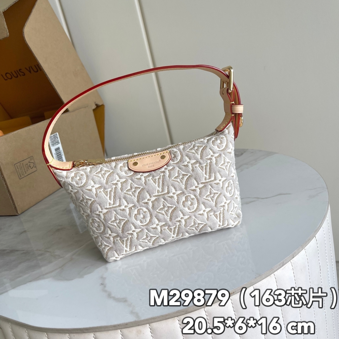 Louis Vuitton Mini Moon Shoulder Bag M29879 in Denim