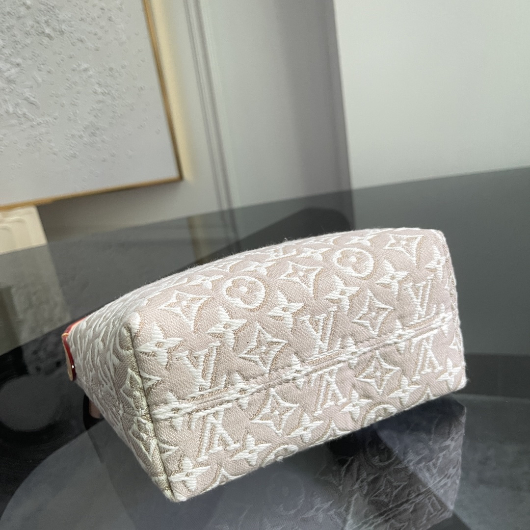 Louis Vuitton Mini Moon Shoulder Bag M29879 in Grey