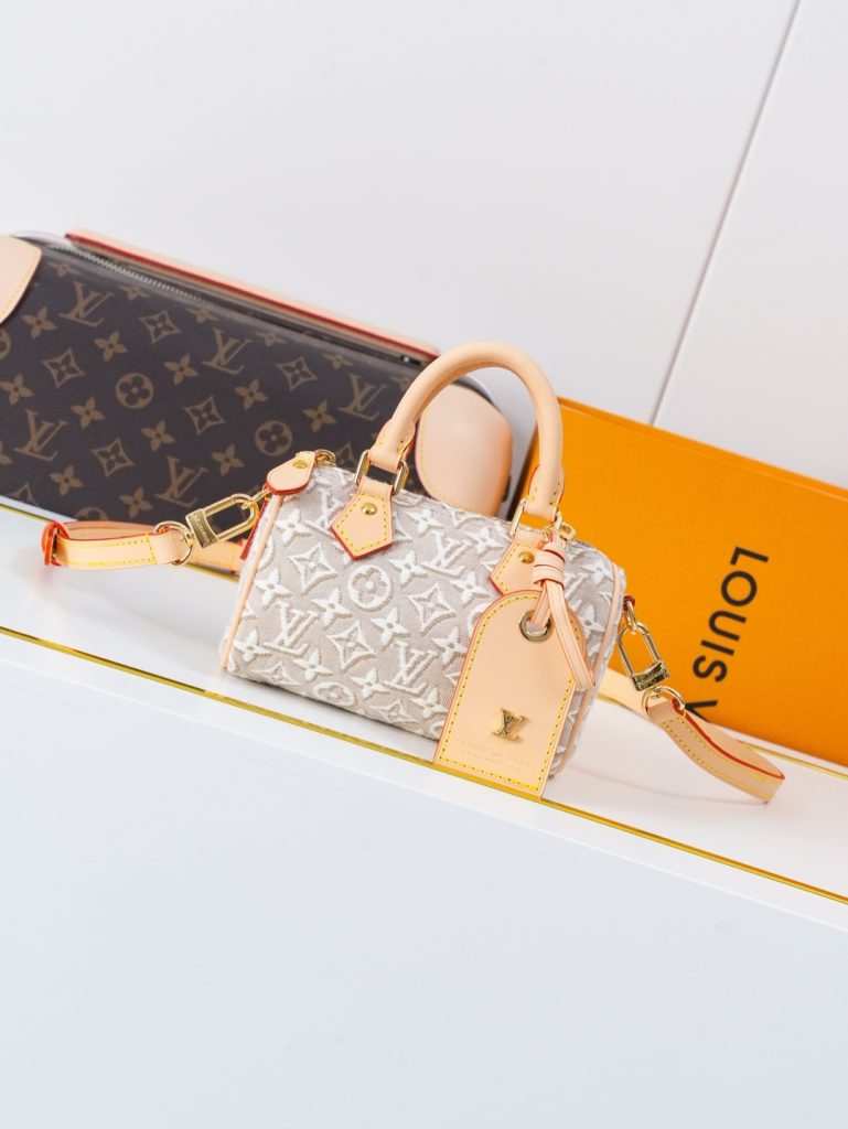 Louis Vuitton Nano Speedy Handbag M28502