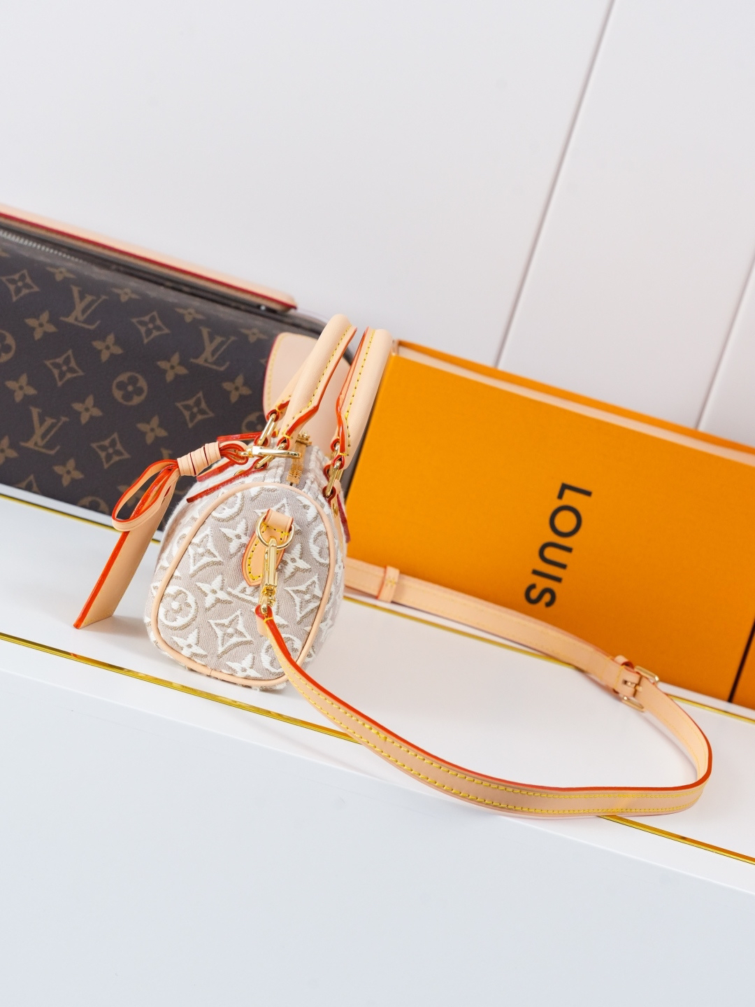 Louis Vuitton Nano Speedy Handbag M28502