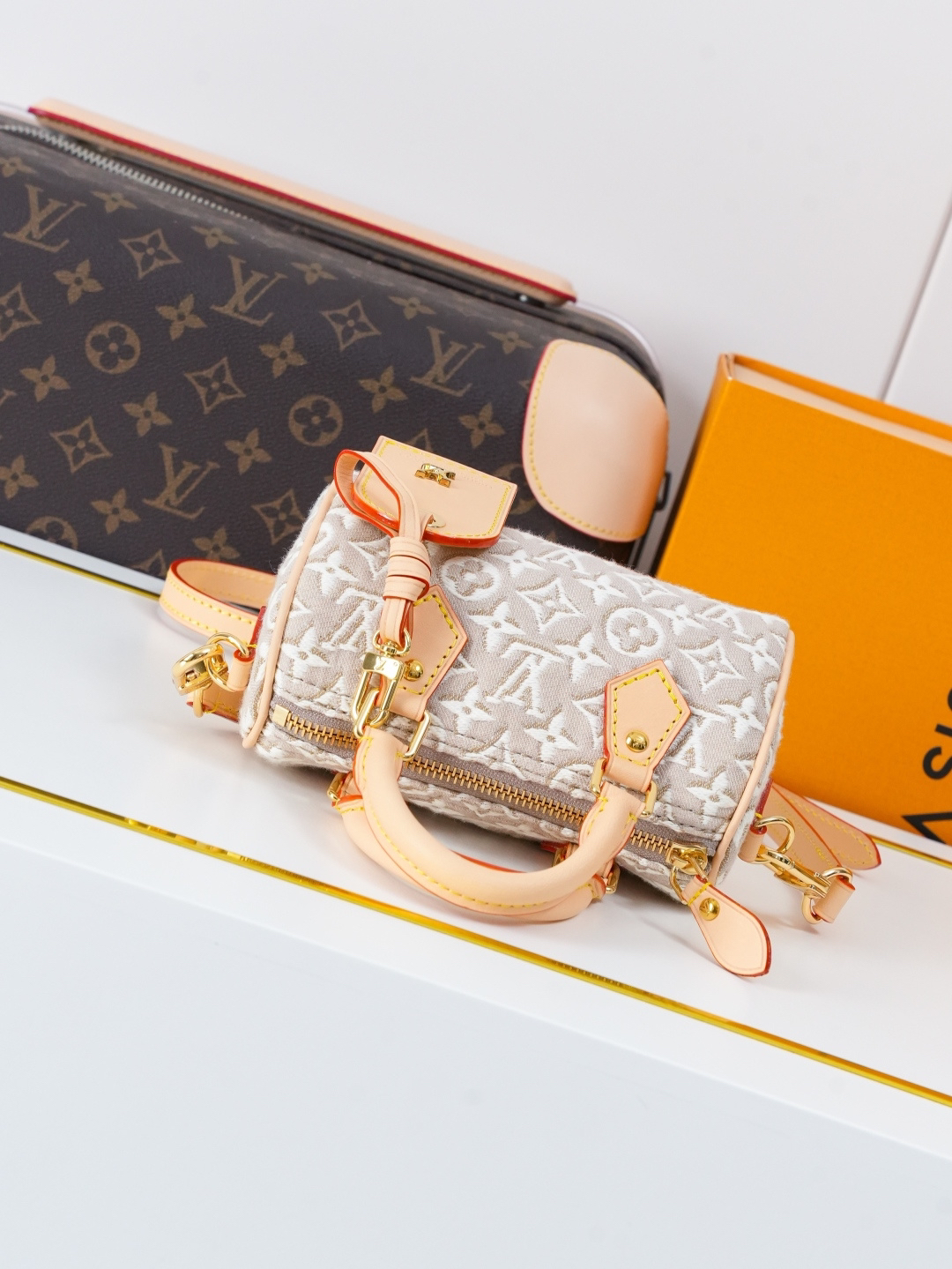 Louis Vuitton Nano Speedy Handbag M28502