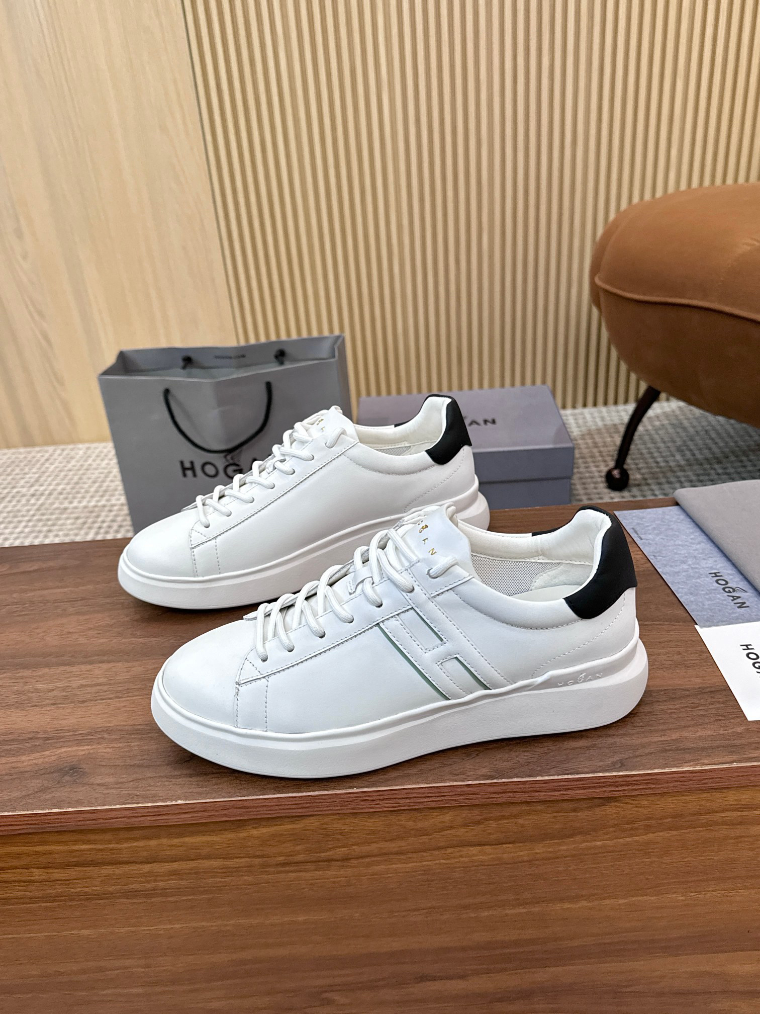 Hogan Sneakers