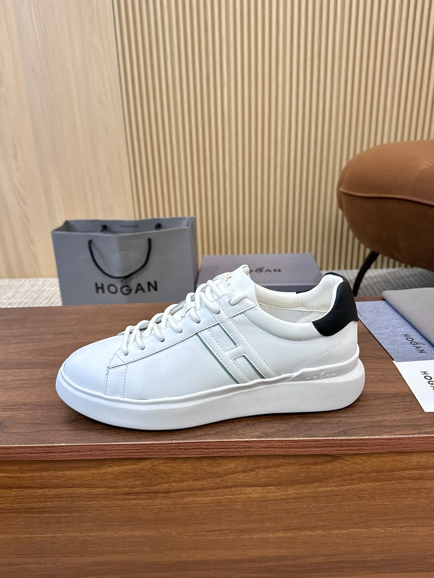 Hogan Sneakers