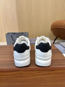 Hogan Sneakers
