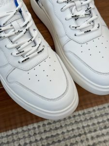 Hogan Sneakers