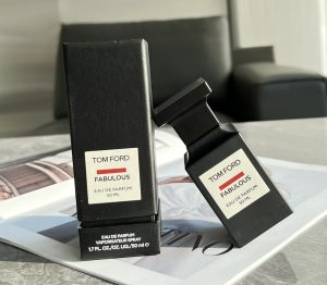 Perfume in Black