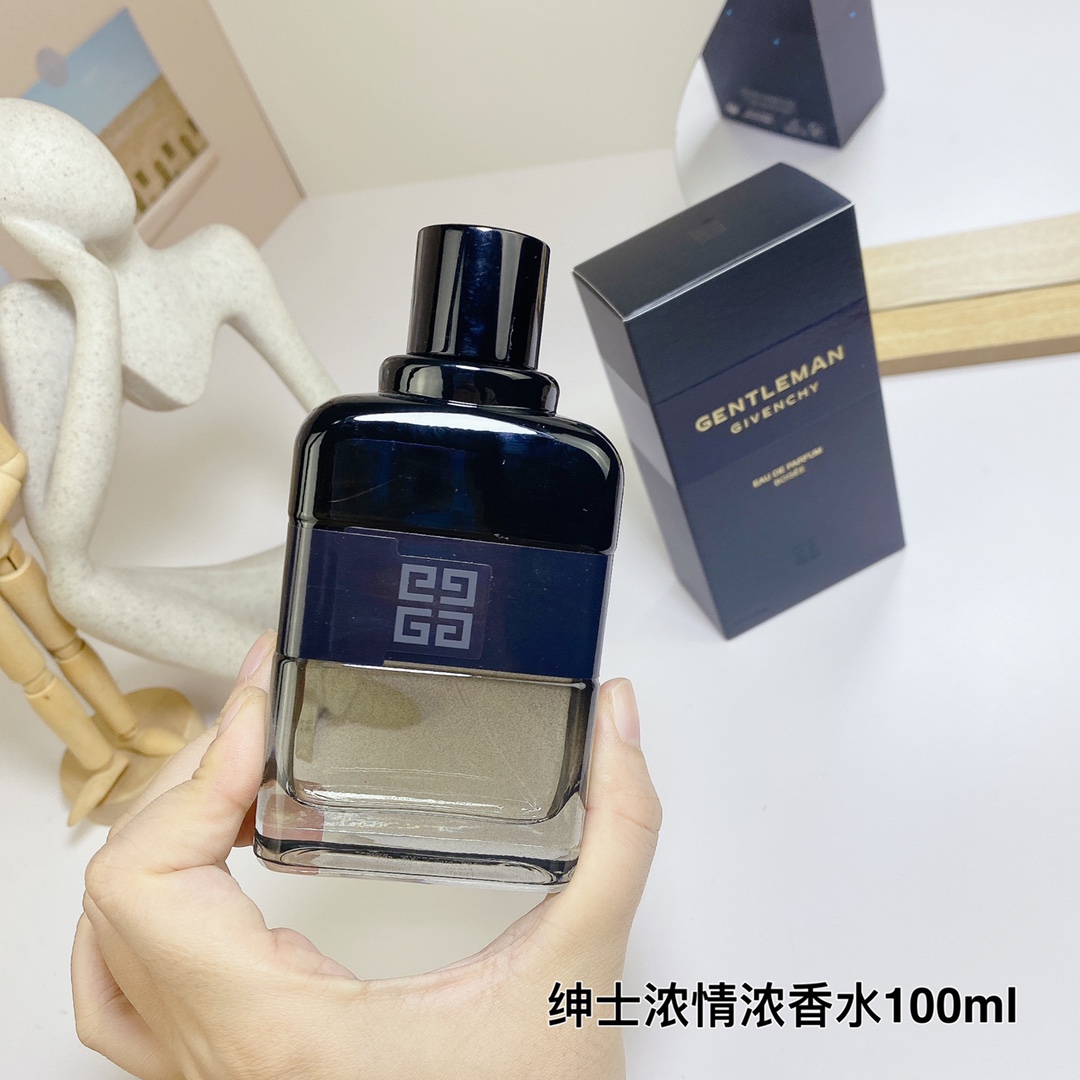 Givenchy Perfume