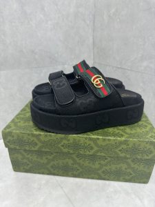 Sandals in Black