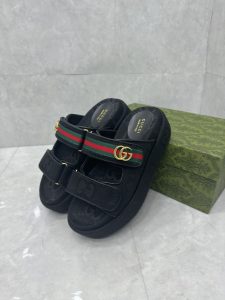 Sandals in Black