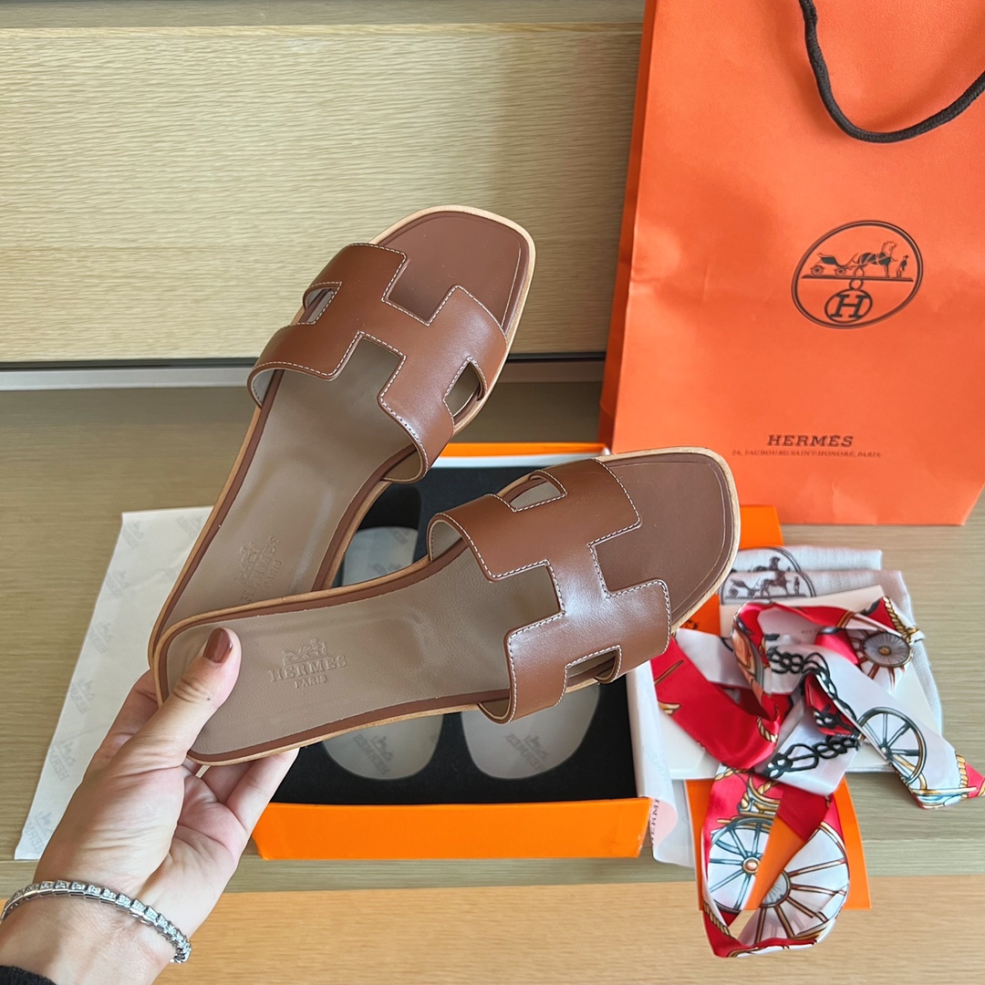 Hermes Sandals