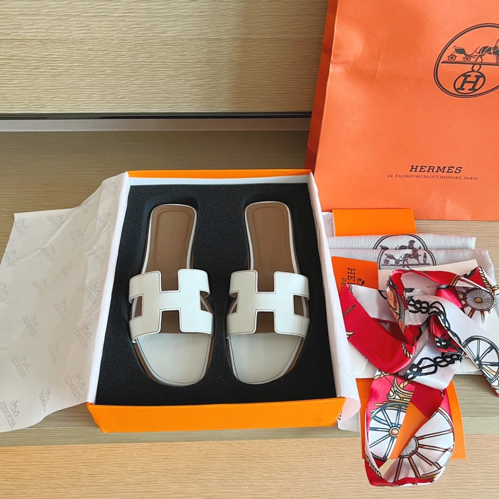 Hermes Sandals
