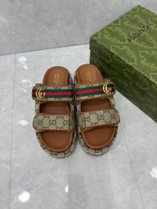 Sandals in Black