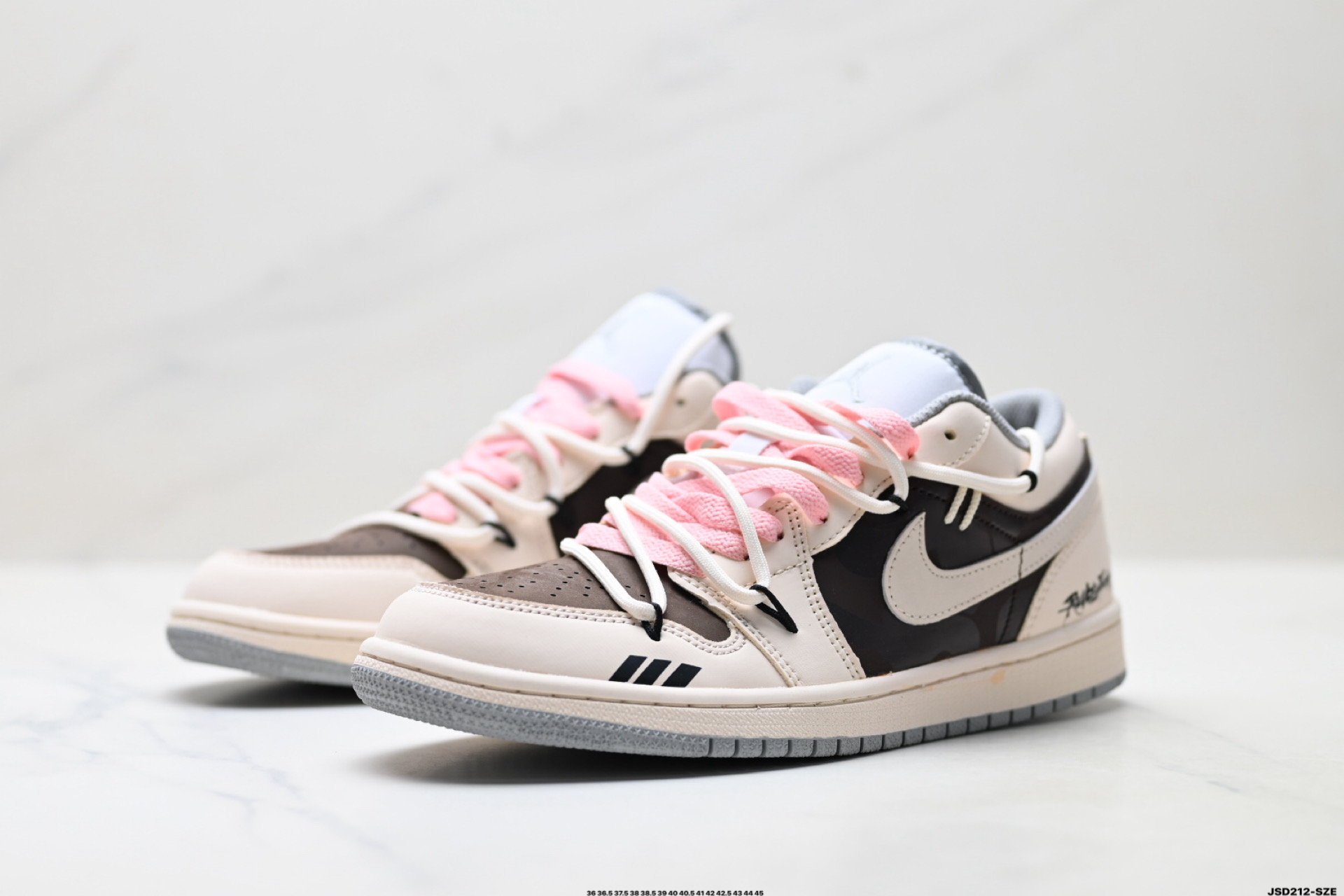 Sneakers 553560