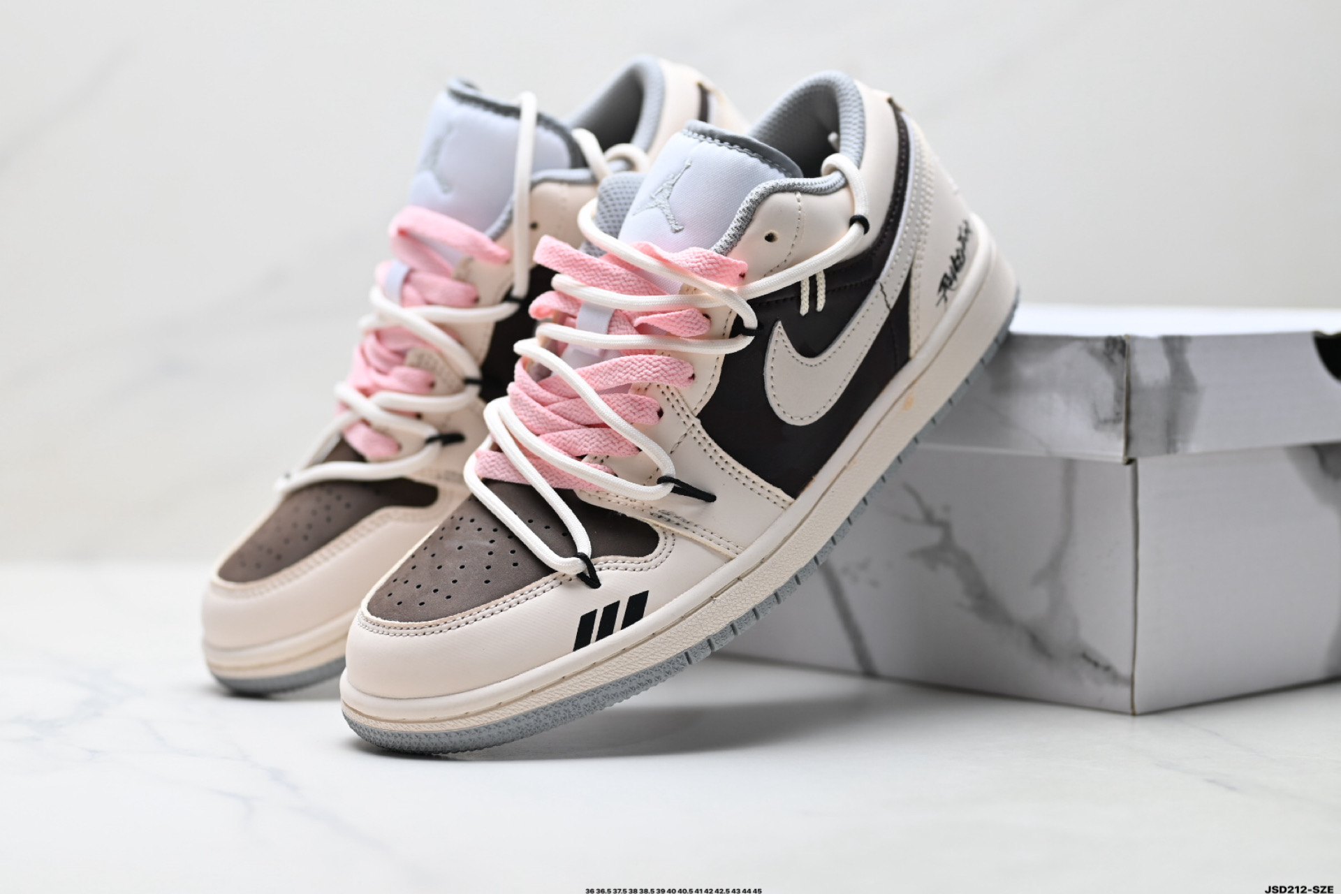 Sneakers 553560