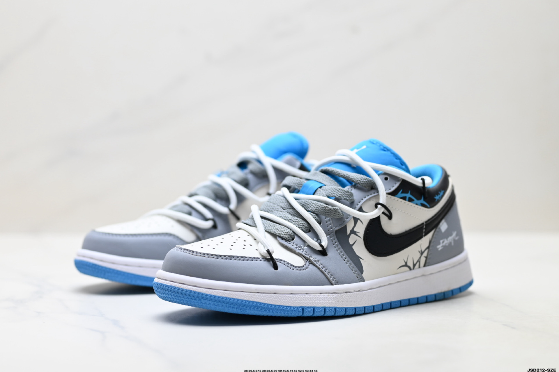Sneakers 553560