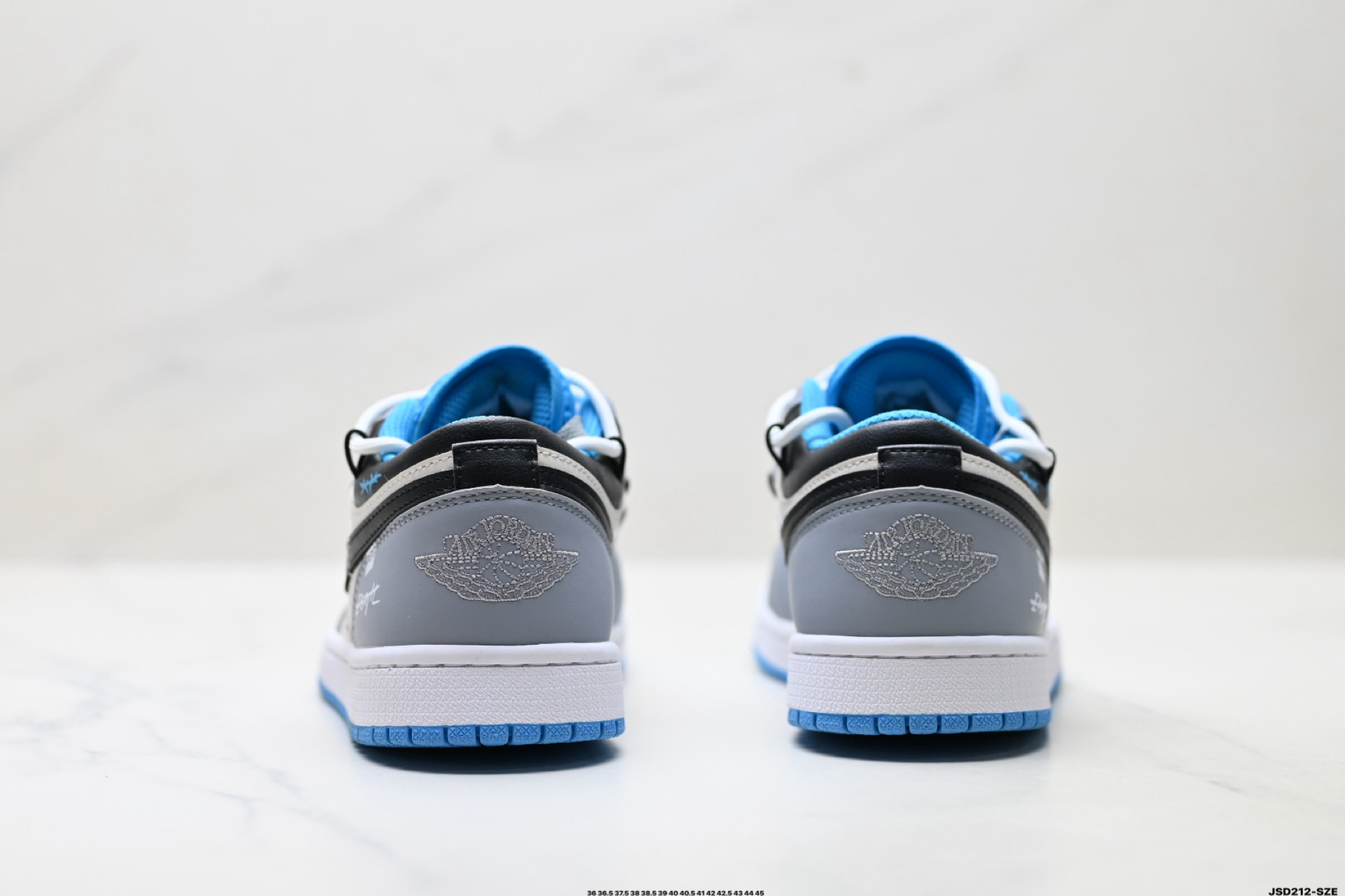 Sneakers 553560