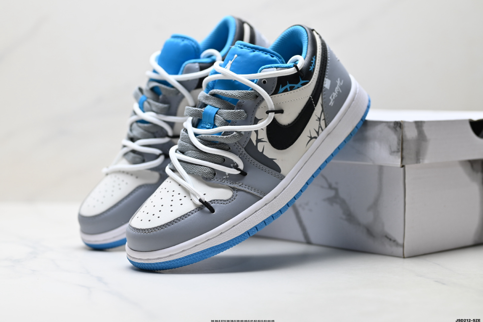 Sneakers 553560