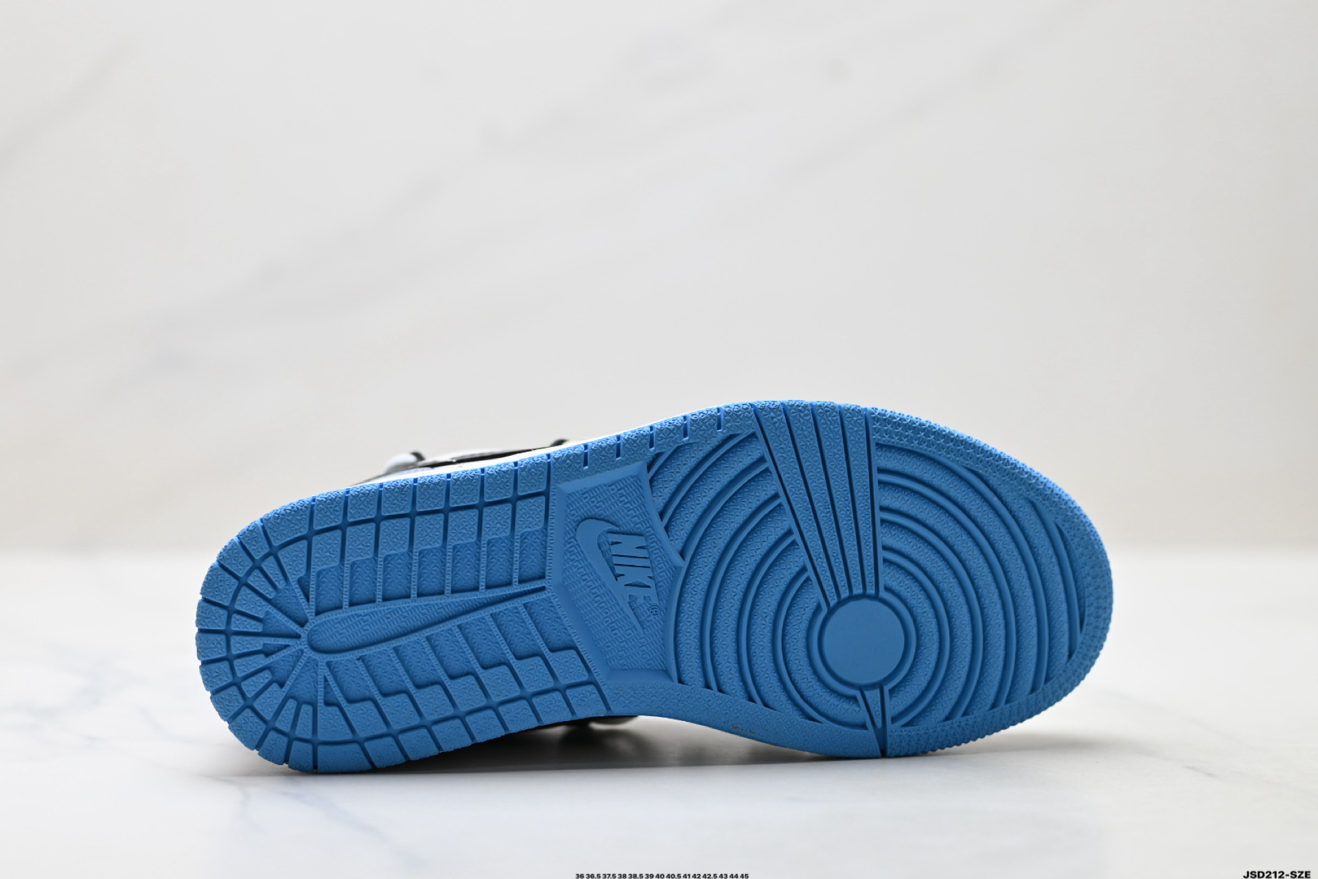 Sneakers 553560