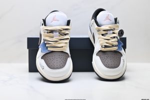 Sneakers 553558