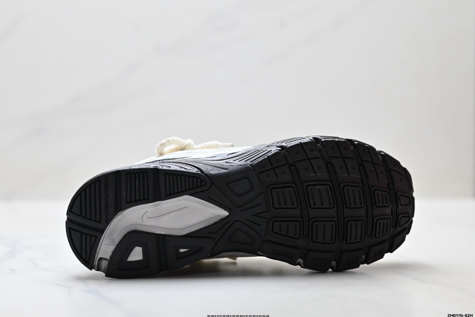 Shoes 394055