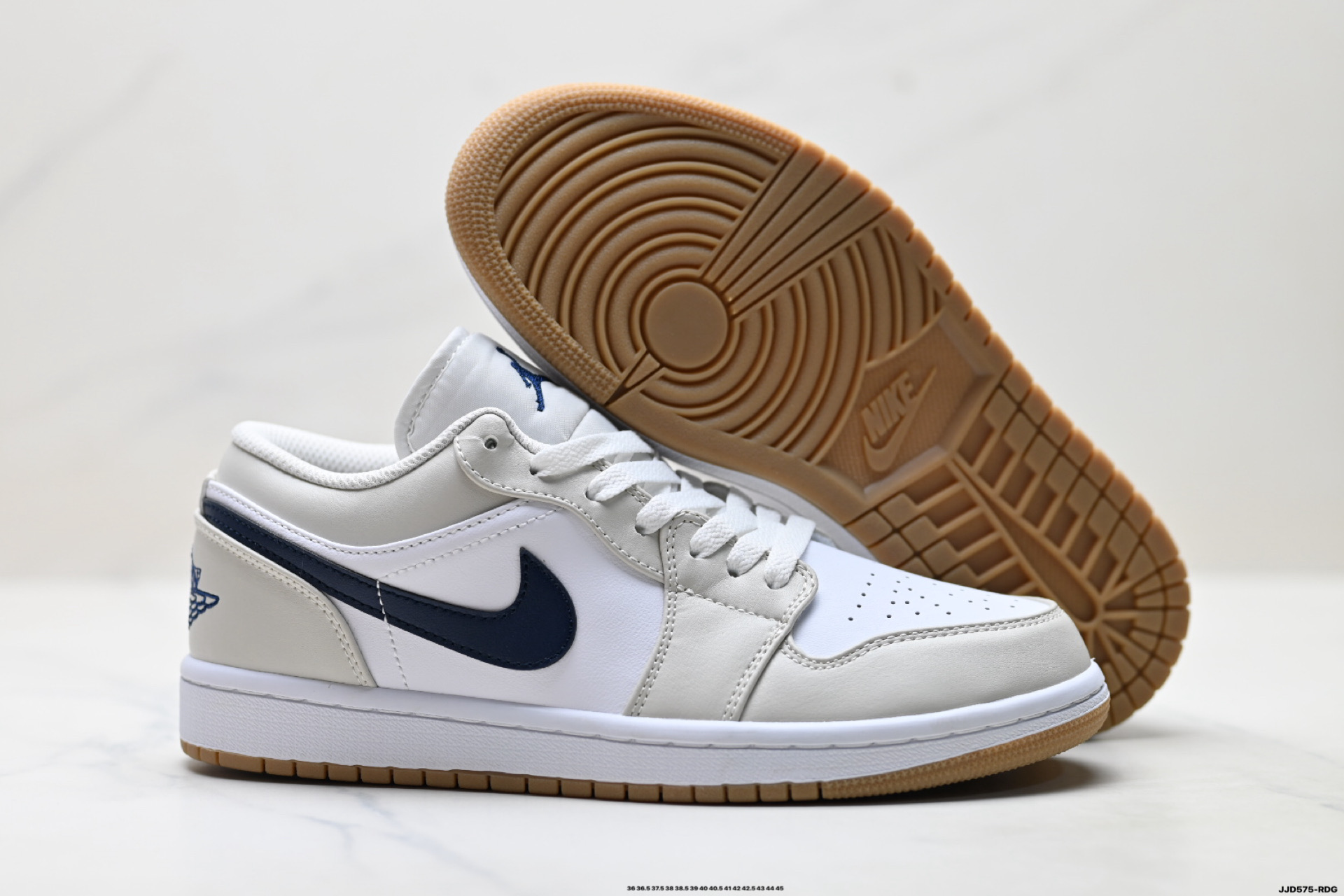 Sneakers 553558