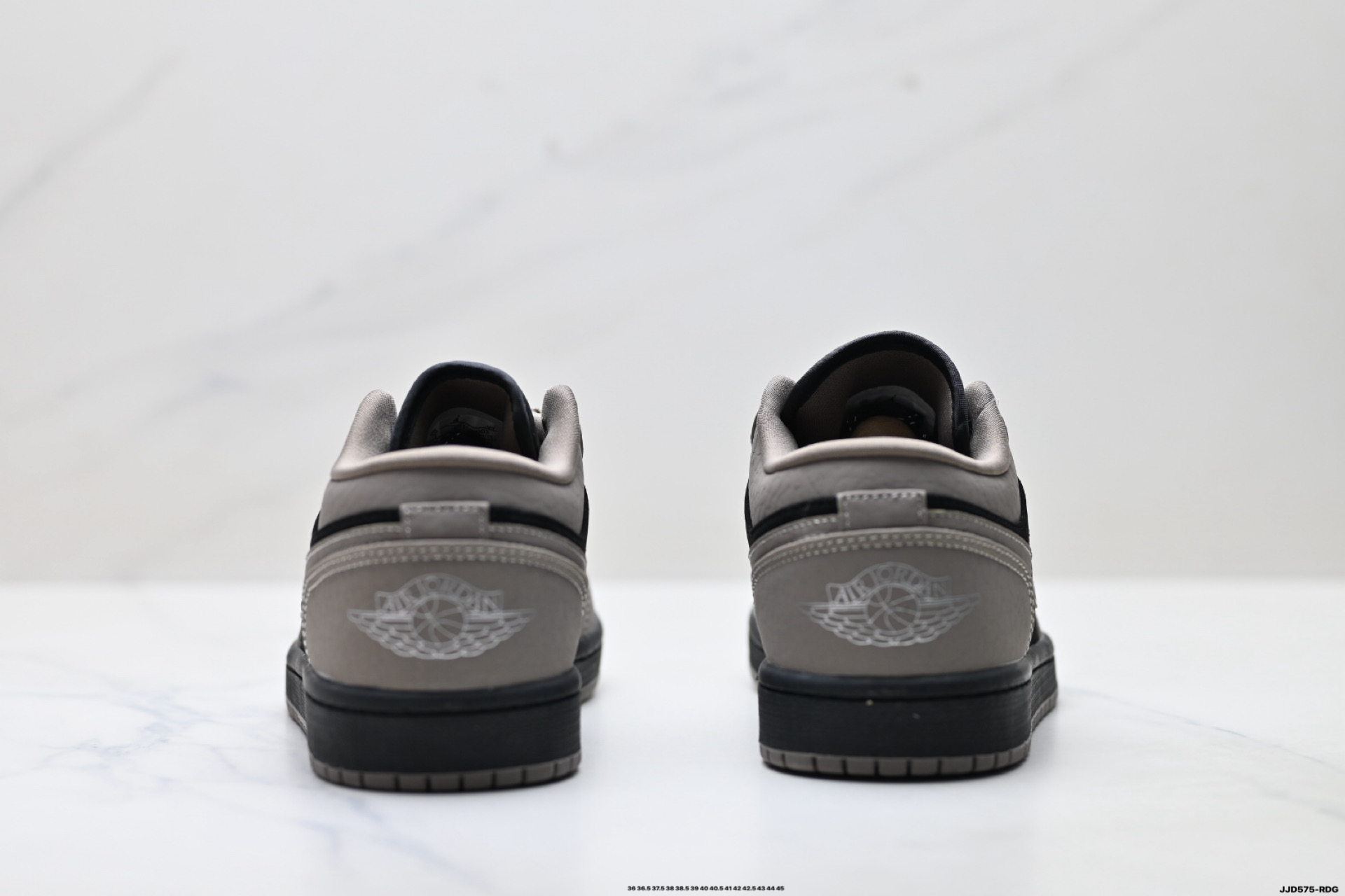 Sneakers 553558