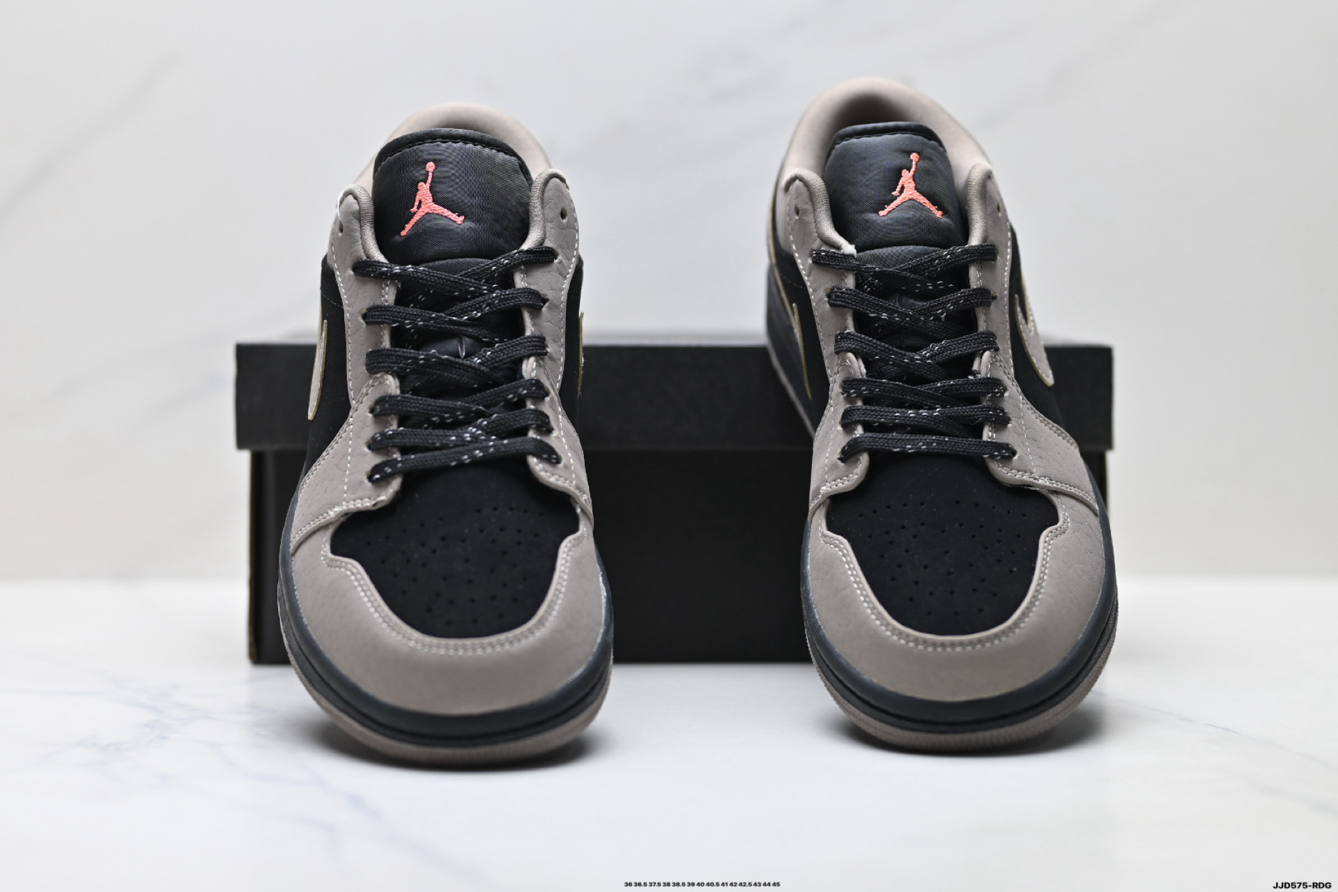 Sneakers 553558
