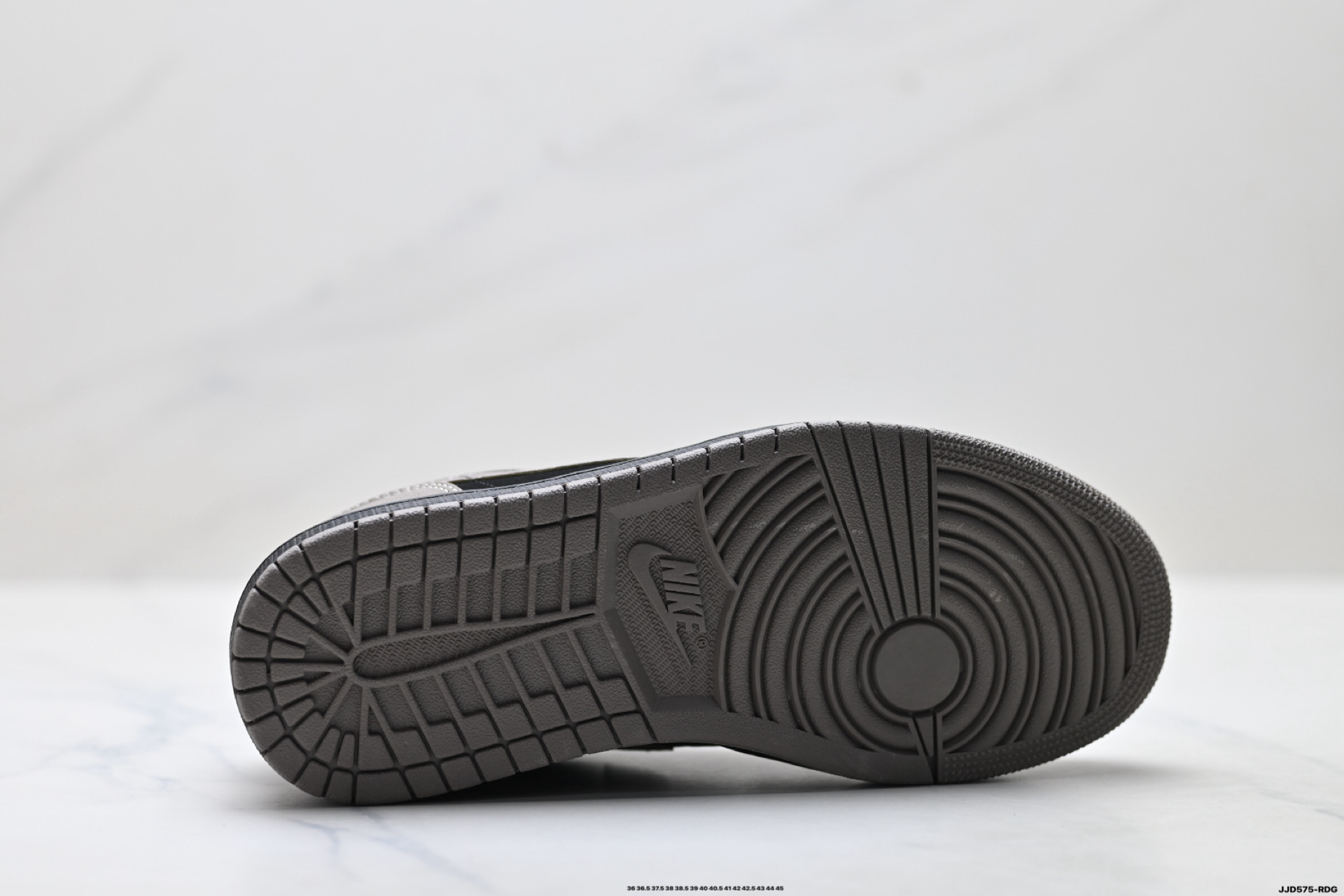 Sneakers 553558