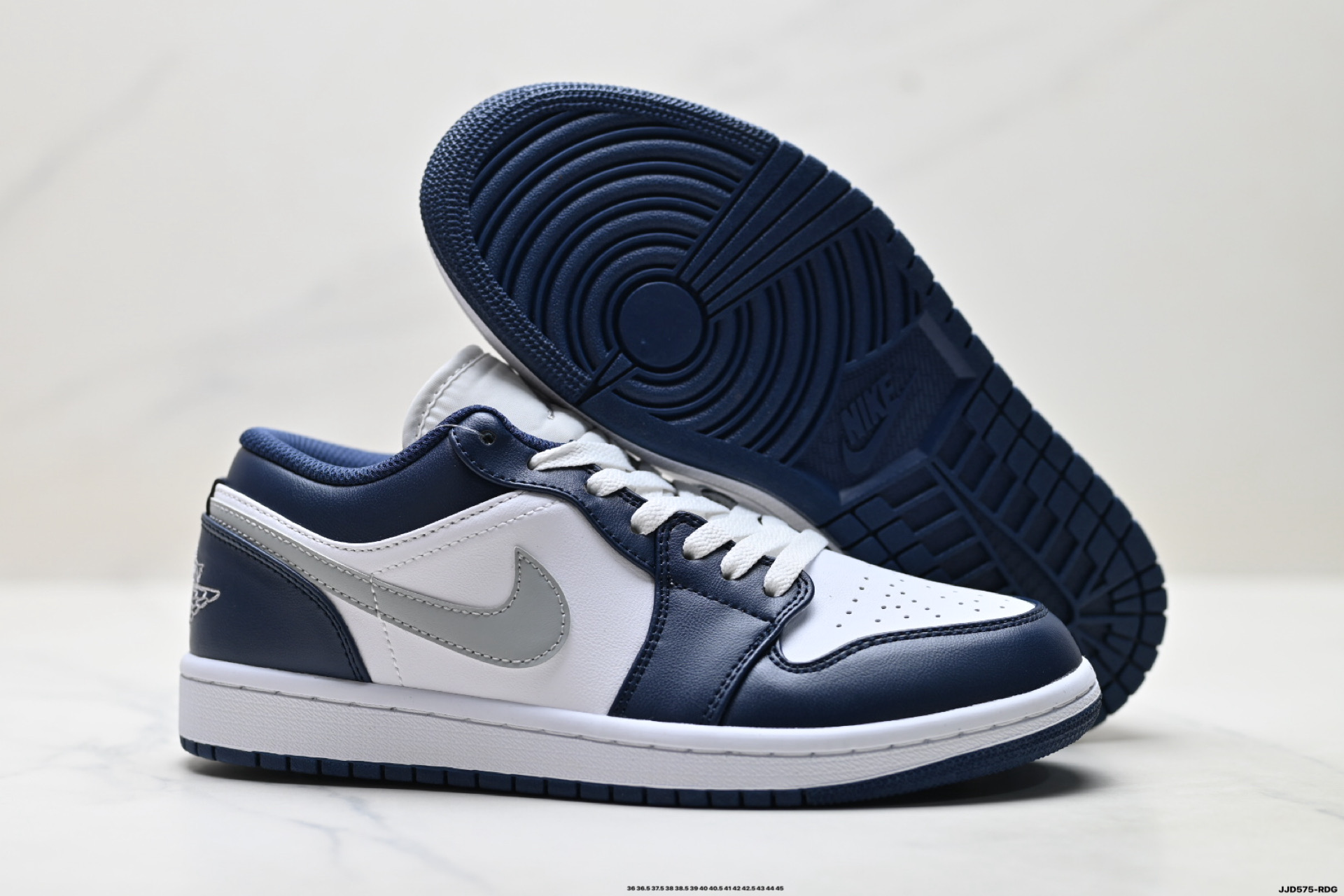 Sneakers 553558