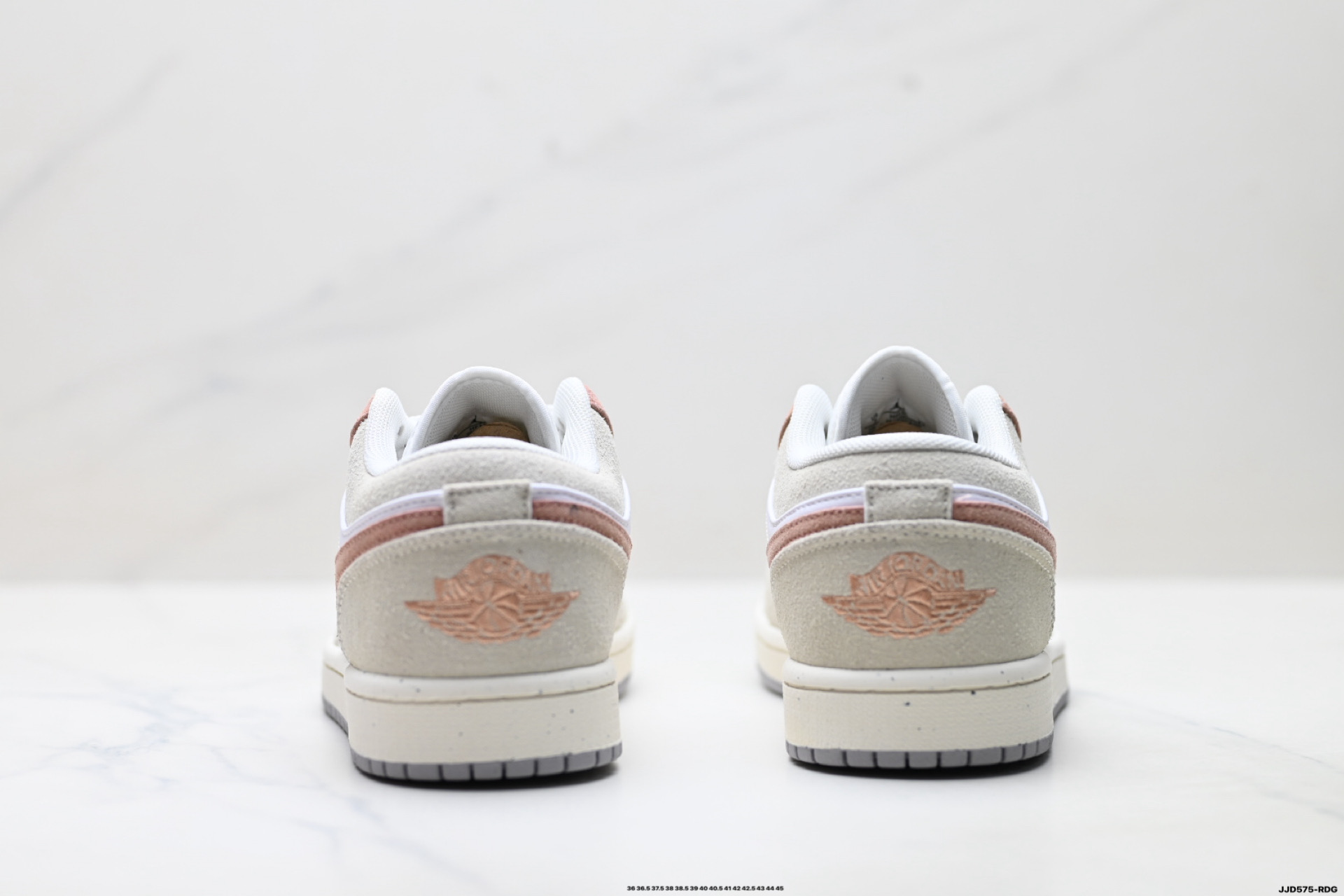 Sneakers 553558