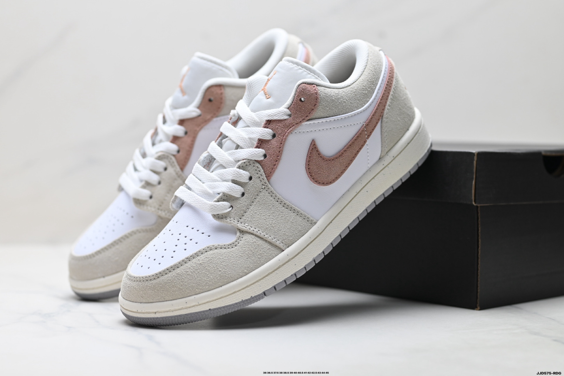 Sneakers 553558
