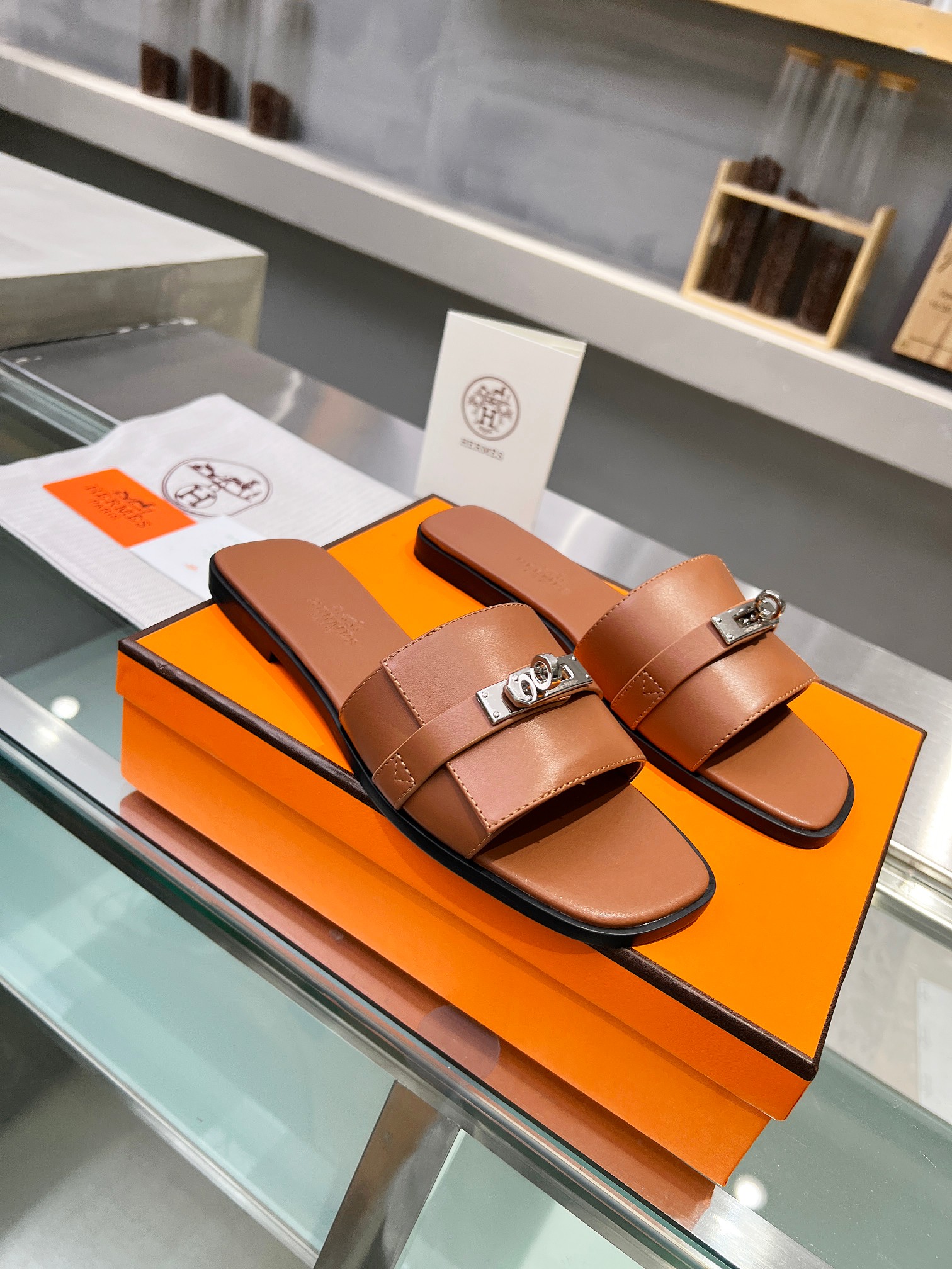 Hermes Sandals