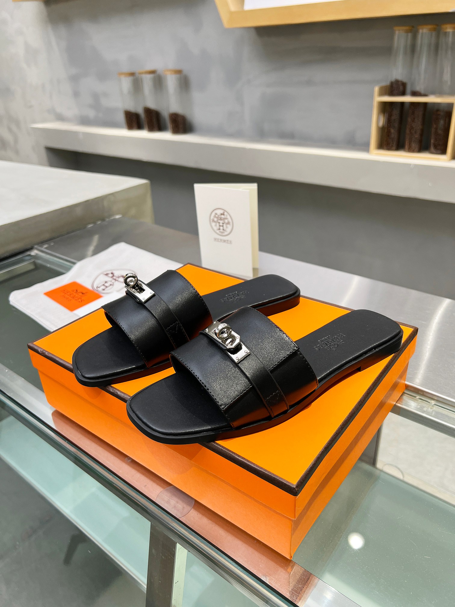 Hermes Sandals