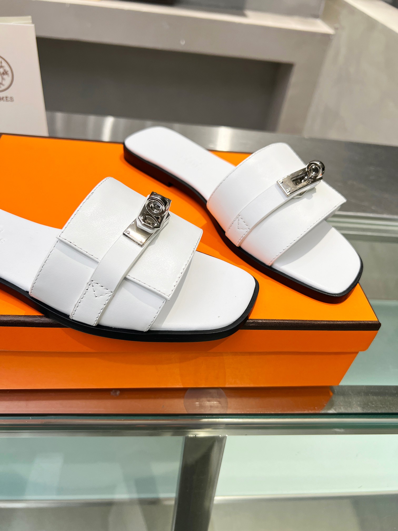 Hermes Sandals